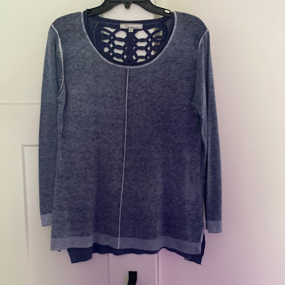 Lightweight women’s sweater
